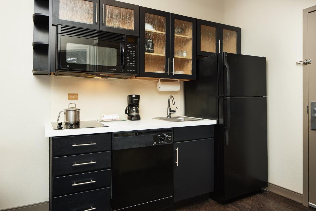 Candlewood Suites Charleston-Northwoods By Ihg North Charleston Eksteriør billede