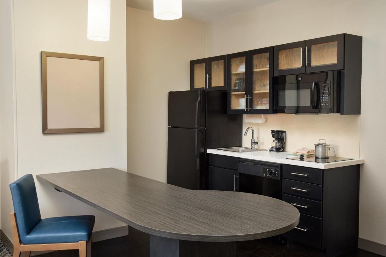 Candlewood Suites Charleston-Northwoods By Ihg North Charleston Eksteriør billede
