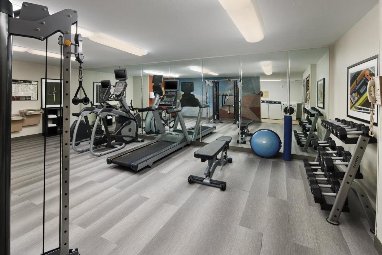 Candlewood Suites Charleston-Northwoods By Ihg North Charleston Eksteriør billede
