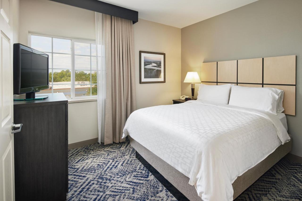 Candlewood Suites Charleston-Northwoods By Ihg North Charleston Eksteriør billede