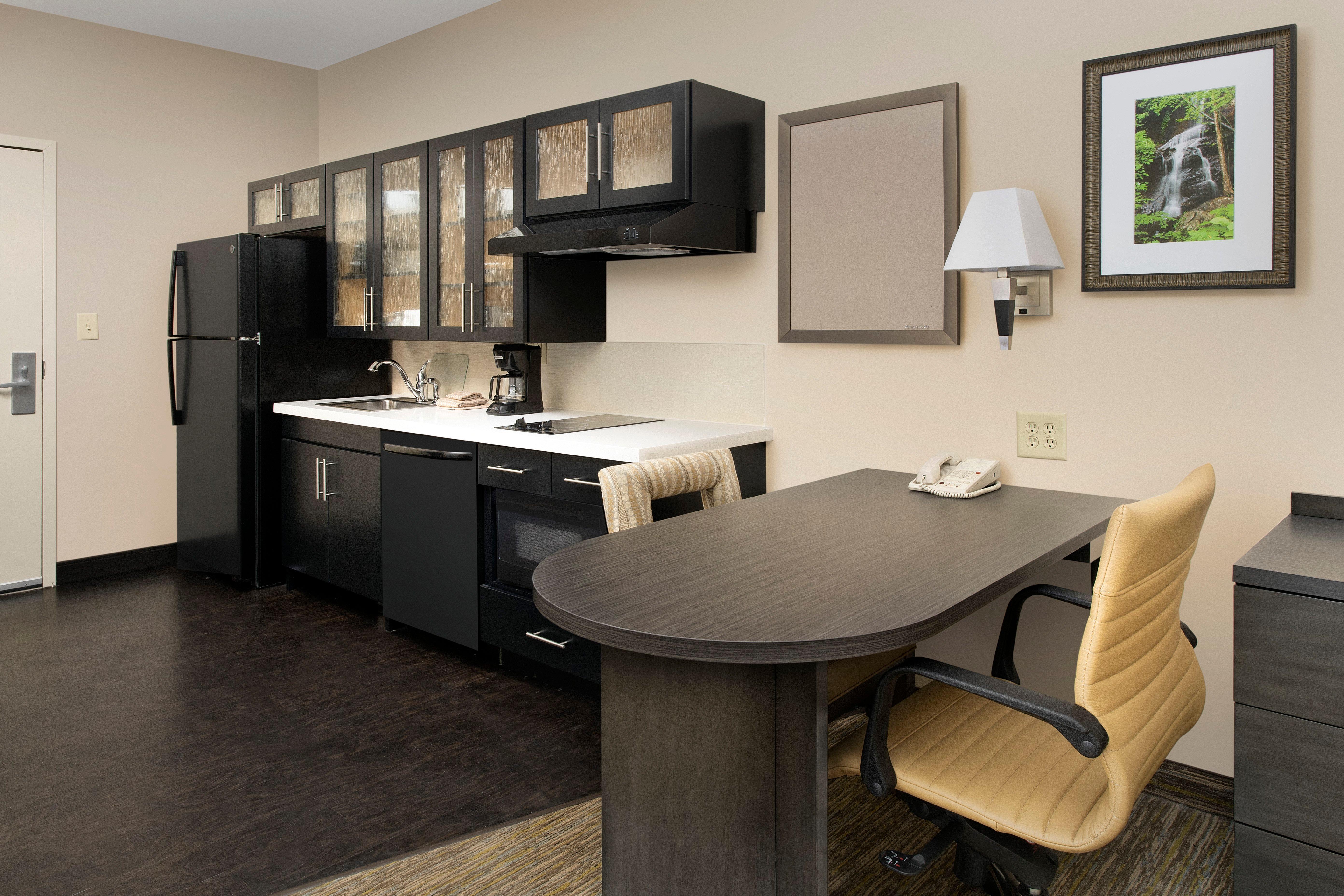 Candlewood Suites Charleston-Northwoods By Ihg North Charleston Eksteriør billede